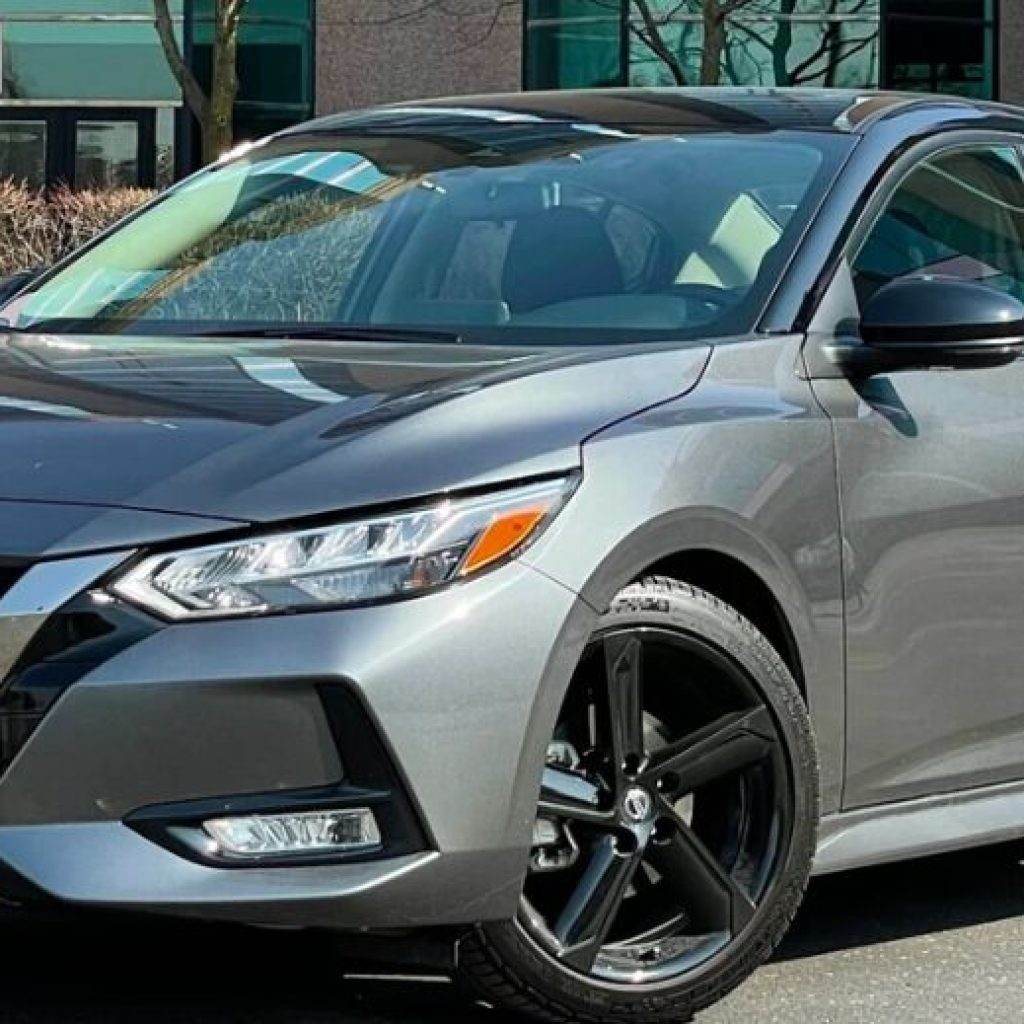 Find a Car in Dubai for Rent Four apple Rent a car